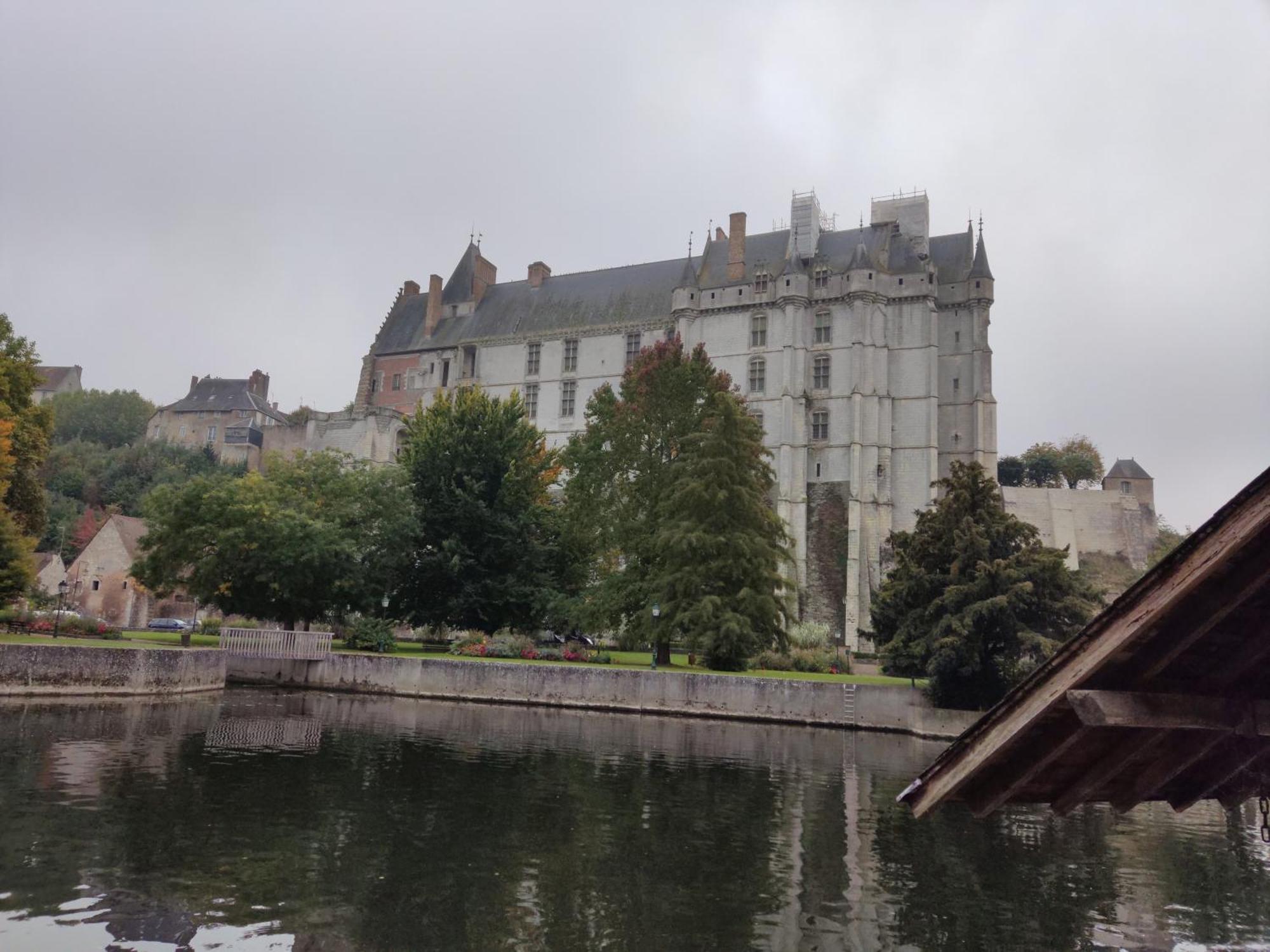 Halte Douillette Au Coeur De La Ville Châteaudun Extérieur photo