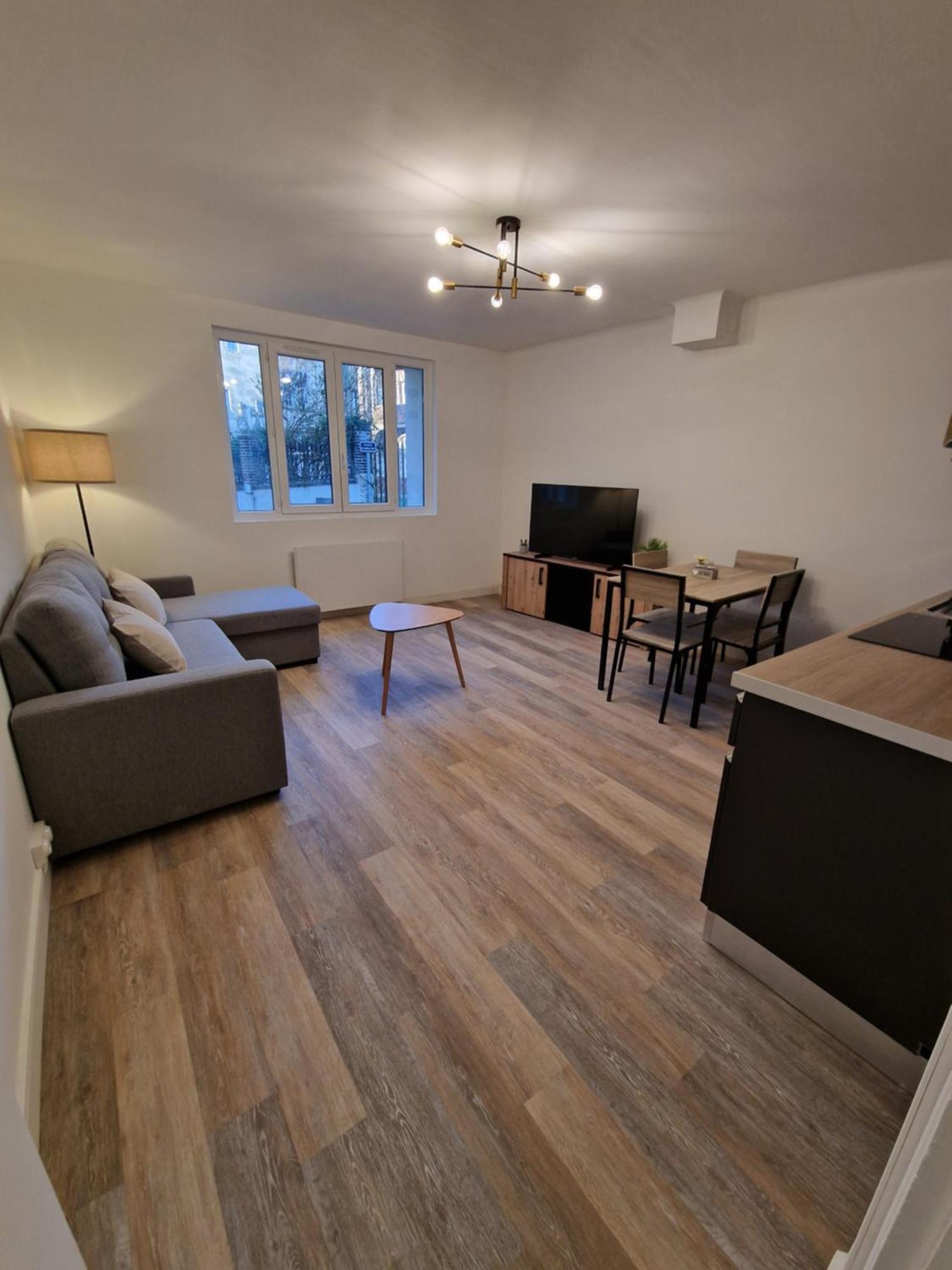 Halte Douillette Au Coeur De La Ville Châteaudun Extérieur photo